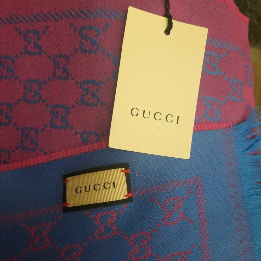 Gucci Vibrant Purple and Blue Scarf - Picture 4 of 4